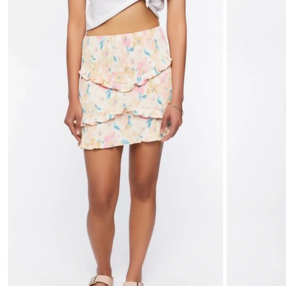F21 Smocked Floral Print Mini Skirt